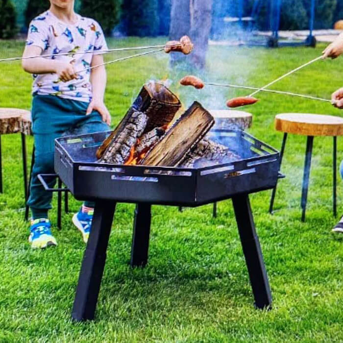 Přenosné ohniště na opékání PLUS 600 + 4 teleskopické vidličky