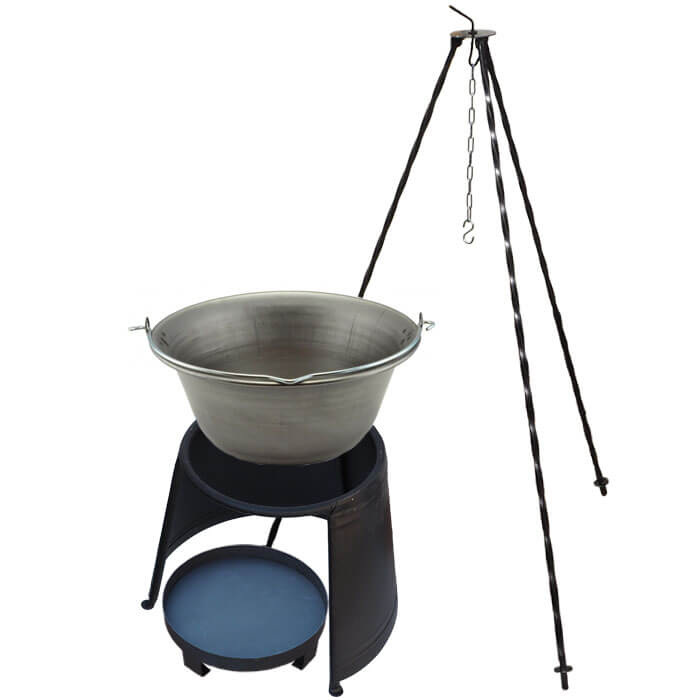 Železný kotlík 20 L (0,75 mm) + chránič plamene 43 cm + ohniště 36 cm + trojnožka 1,2 m